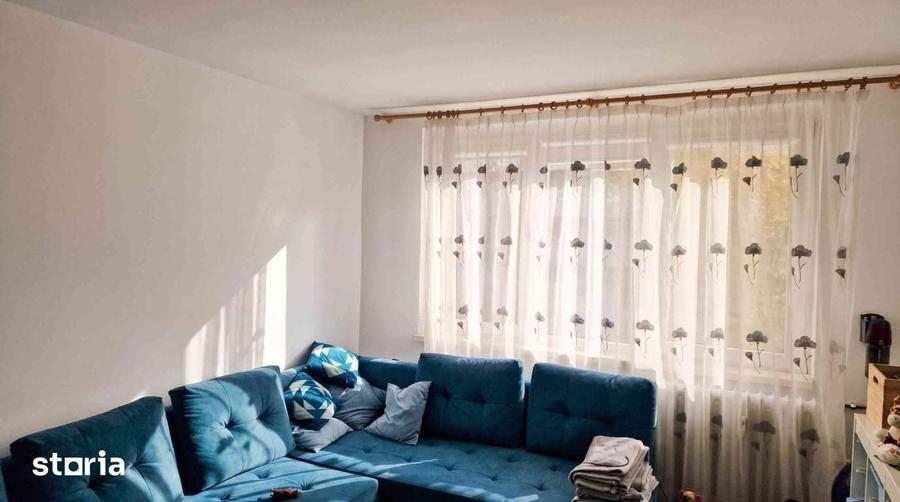 Apartament cu 2 camere decomandat în Drumul Taberei