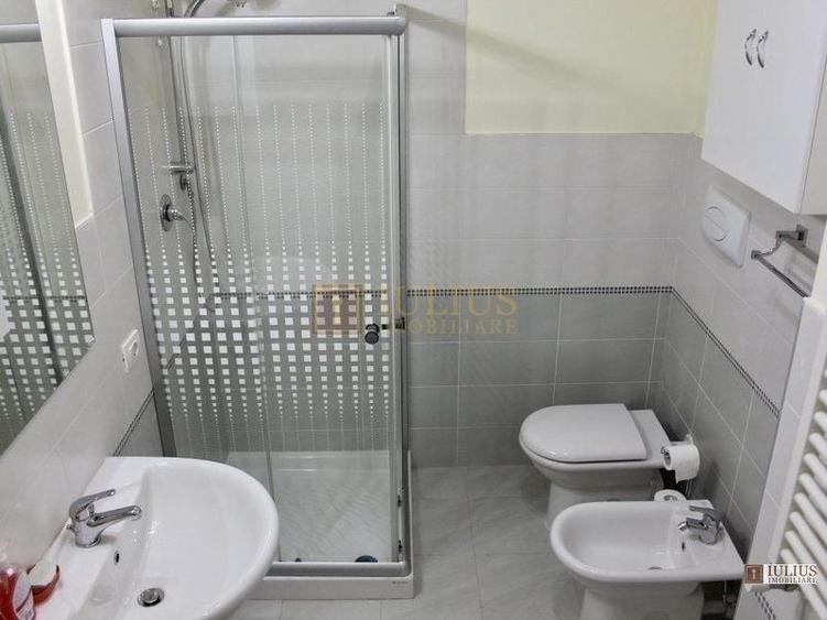 Apartament cu 3 camere semidecomandat, mobilat în Gheorghe Lazăr