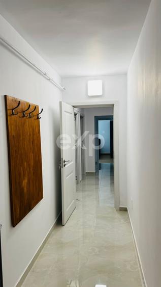 Apartament cu 2 camere decomandat în Podu Roș