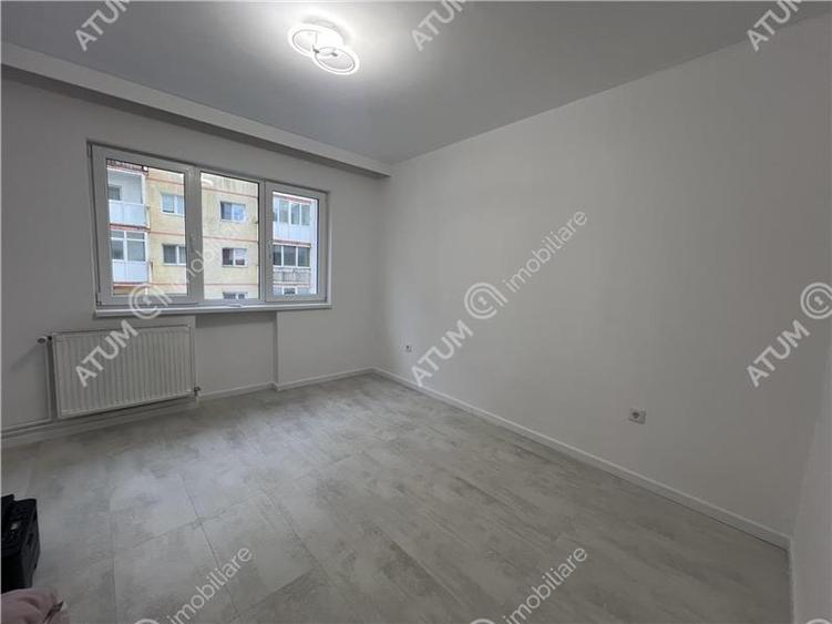 Apartament renovat cu 3 camere si pivnita zona Vasile Aaron Sibiu - 10