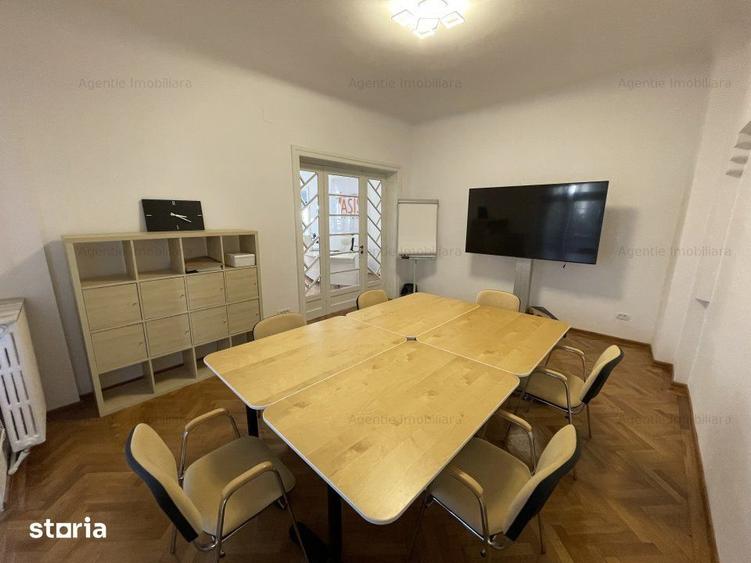 Casă cu Teren 100 Mp în Eminescu
