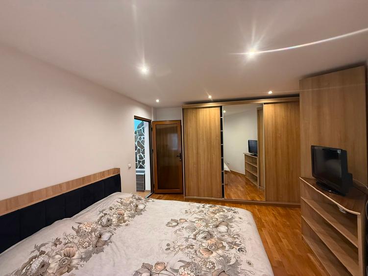 Apartament 2 camere-etaj 1-zona Ion Creanga - 11