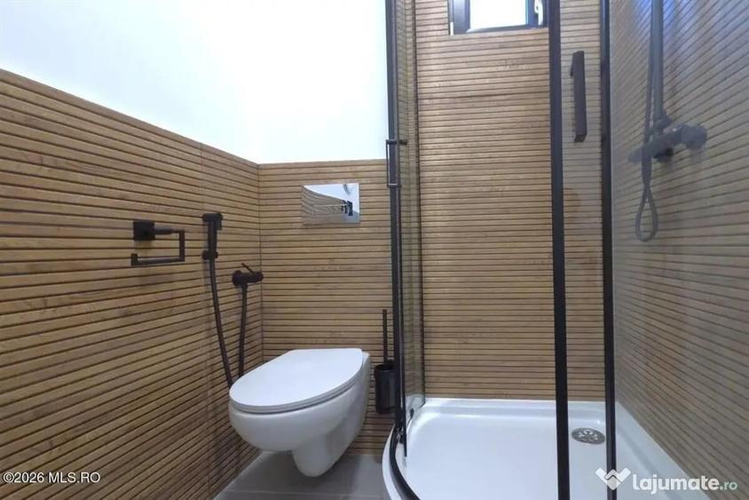 Garsonieră semidecomandată în Central