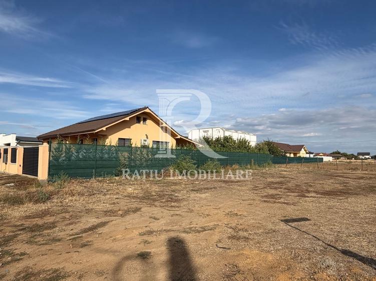 Teren Construcții intravilan de 454 mp, în Sântandrei