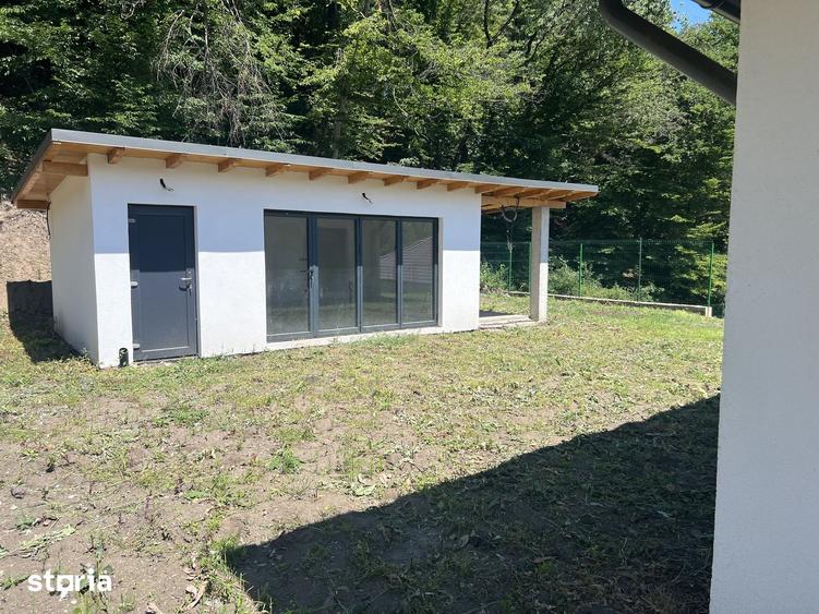 Casă cu 4 camere cu Teren 500 Mp în Baciu