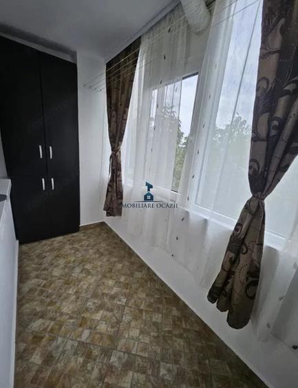 Apartament cu 2 camere decomandat în Berceni