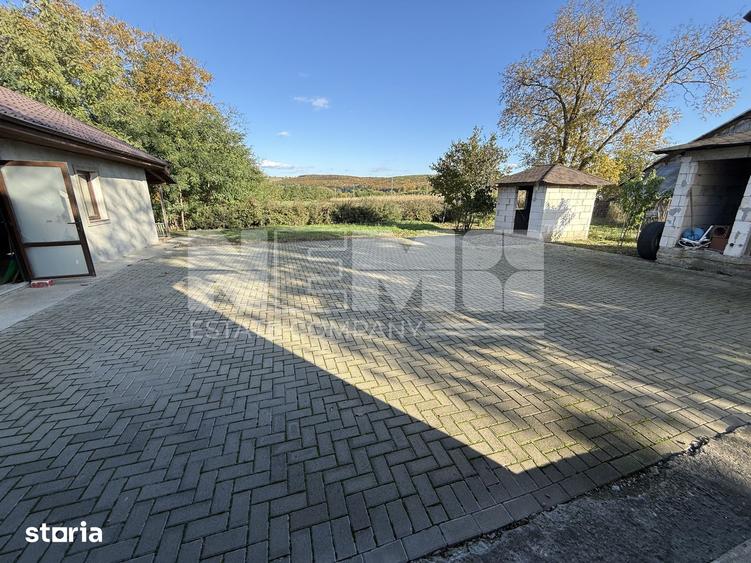 Casă cu 4 camere cu Teren 898 Mp în Mitocu Dragomirnei