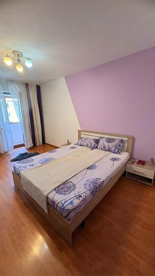 Apartament cu 3 camere decomandat în Ultracentral