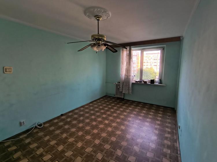 Apartament cu 3 camere în Berceni