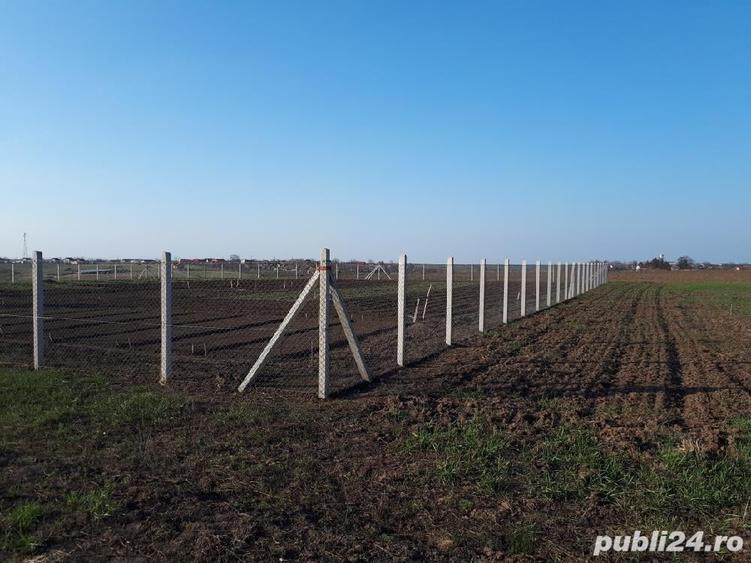 Teren de 805 mp, în Cornești