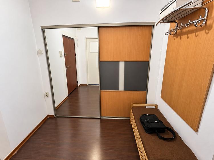 Garsonieră semidecomandată, mobilată în Complex Studențesc
