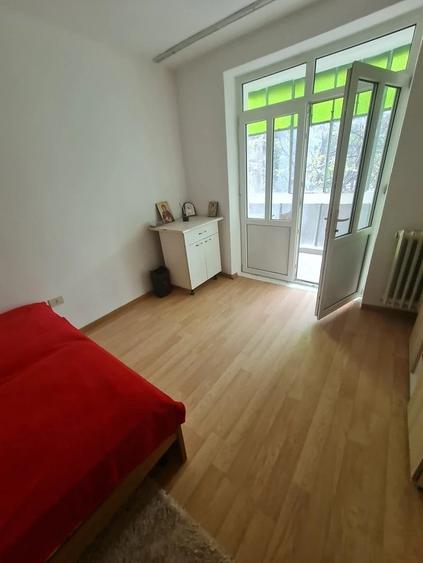 Apartament cu 3 camere decomandat în Tudor Vladimirescu