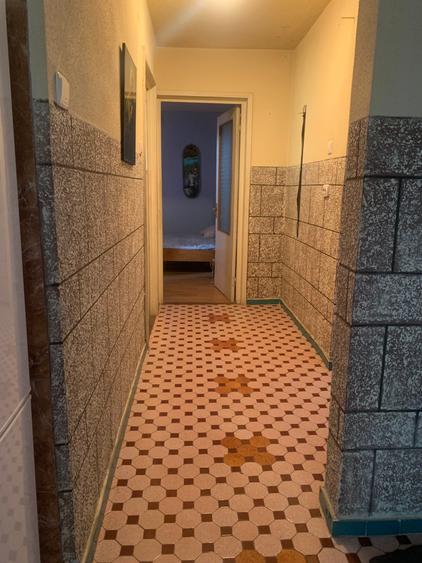 Apartament cu 3 camere decomandat în Inel II