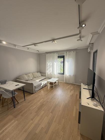 Apartament cu 2 camere în Mehala