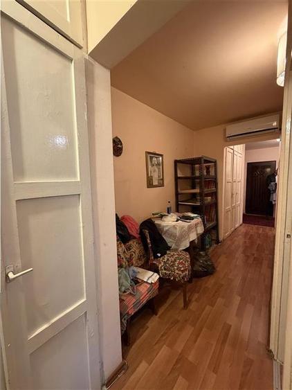Apartament cu 3 camere decomandat în Rogerius