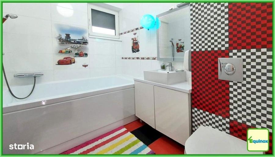 Apartament cu 5 camere în 9 Mai