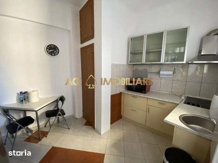 Apartament cu 2 camere, mobilat în Centrul Istoric