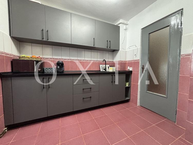 Apartament cu 2 camere semidecomandat, mobilat în Lipovei