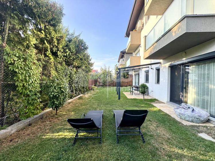 Apartament cu 3 camere decomandat, mobilat în Bună Ziua