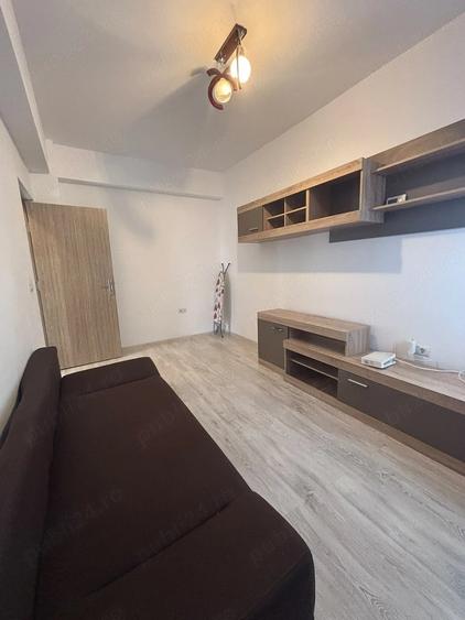 Apartament cu 2 camere decomandat în Galata