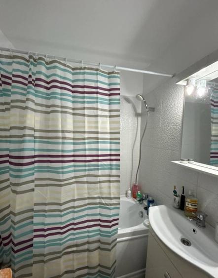 Apartament cu 2 camere semidecomandat, mobilat în Tomis I