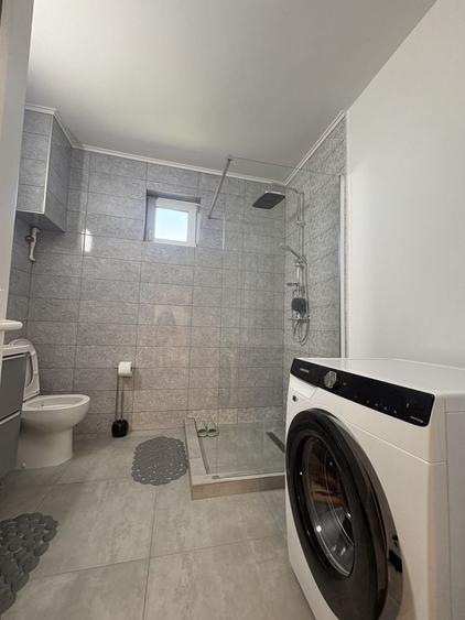 Casă cu 3 camere cu Teren 1000 Mp în Tuzla