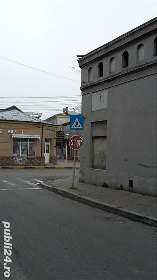 Casă cu 6 camere cu Teren 739 Mp în Tecuci