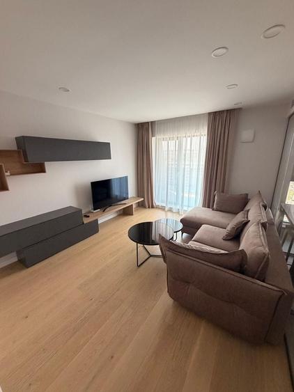 Apartament cu 2 camere decomandat, mobilat în Aviației