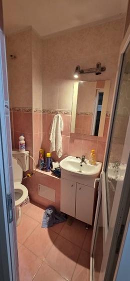 Apartament cu 3 camere decomandat, mobilat în Km 4-5