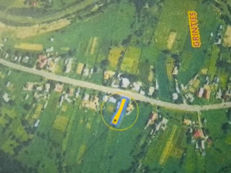 Teren de 1800 mp, în Grințieș