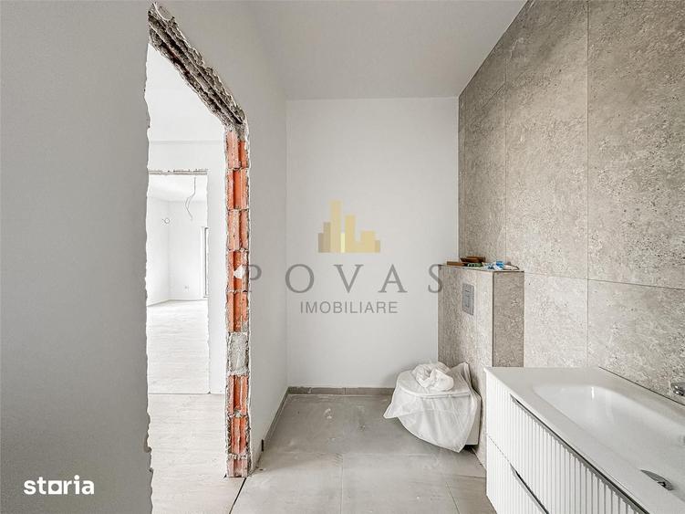 Casă cu 4 camere cu Teren 400 Mp în Tunari