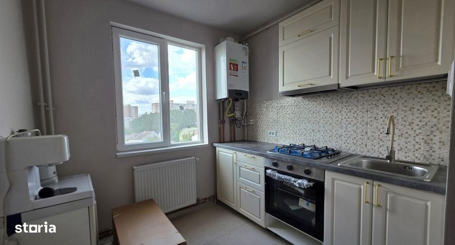 Apartament cu 2 camere decomandat în Complex Studențesc