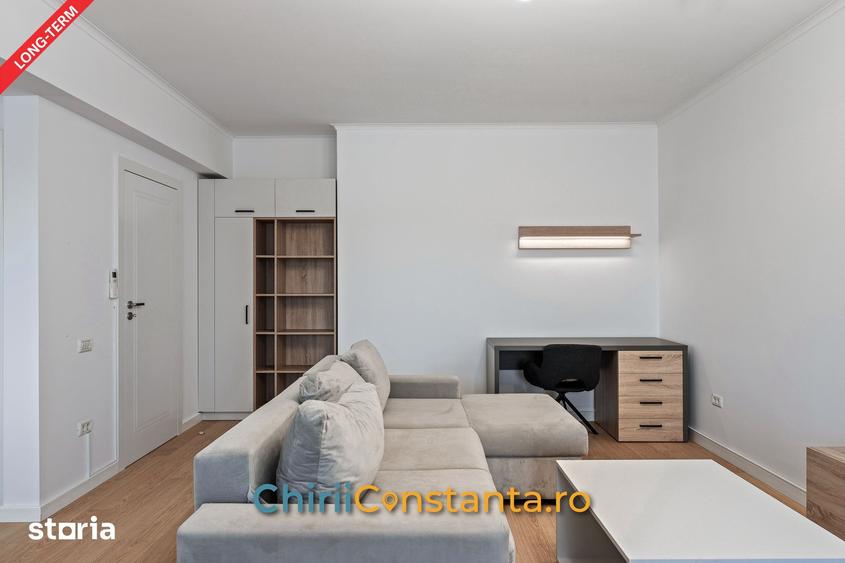 Apartament cu 3 camere în Tomis III