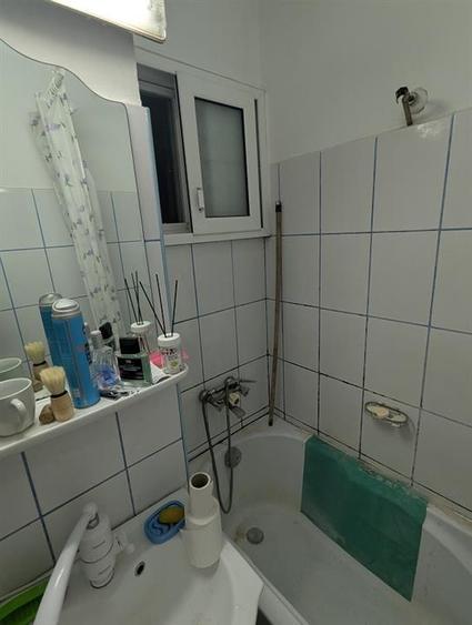 Apartament cu 3 camere decomandat în Plantelor