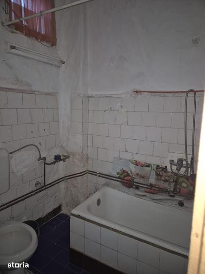 Casă cu 2 camere cu Teren 301 Mp în Pârneava