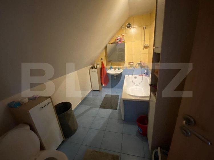 Casă individuală cu 10 camere cu Garaj în Griviței