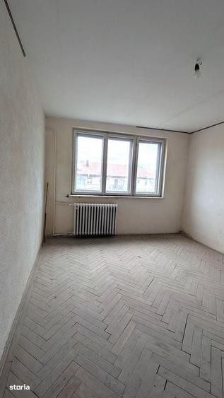 Apartament cu 2 camere în Mihail Kogălniceanu