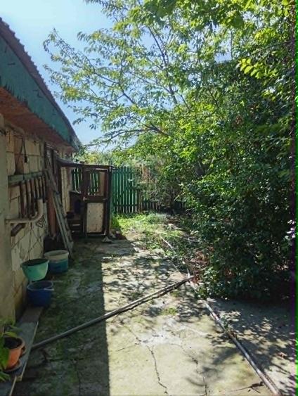 Casă cu 3 camere cu Teren 857 Mp în Ghimpați