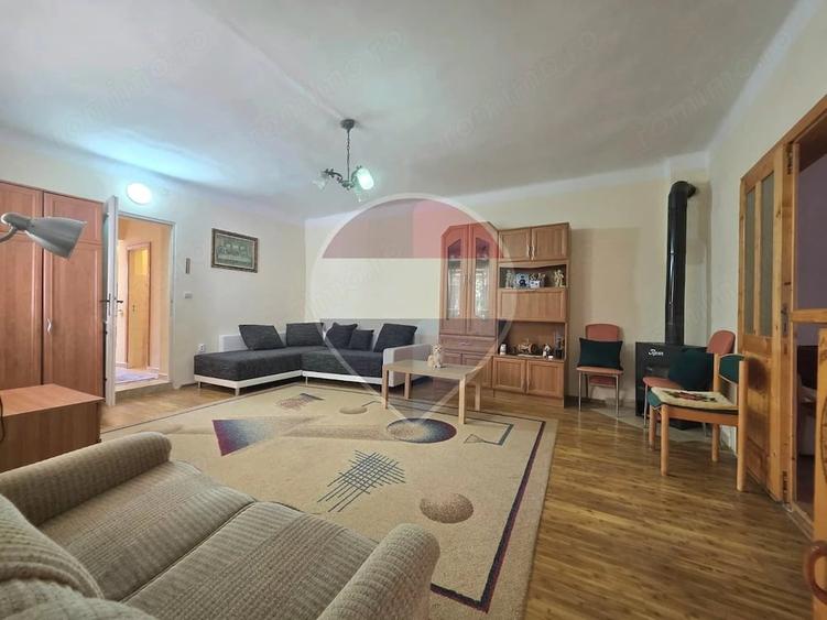 Casă cu 3 camere cu Teren 378 Mp în Central