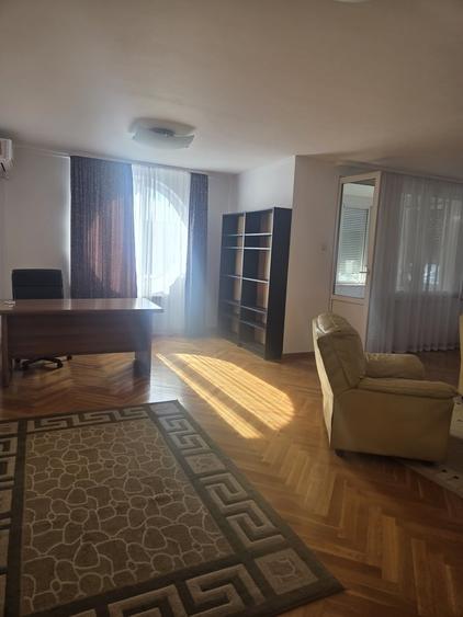 Apartament decomandat în Calea Plevnei