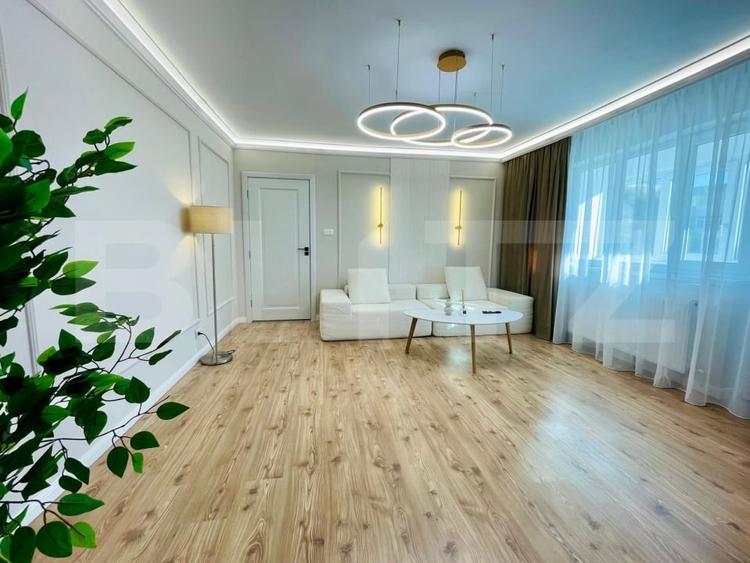 Apartament cu 3 camere semidecomandat, mobilat în Gării