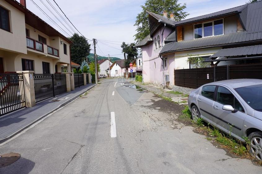 Teren Construcții intravilan de 2785 mp, în Central