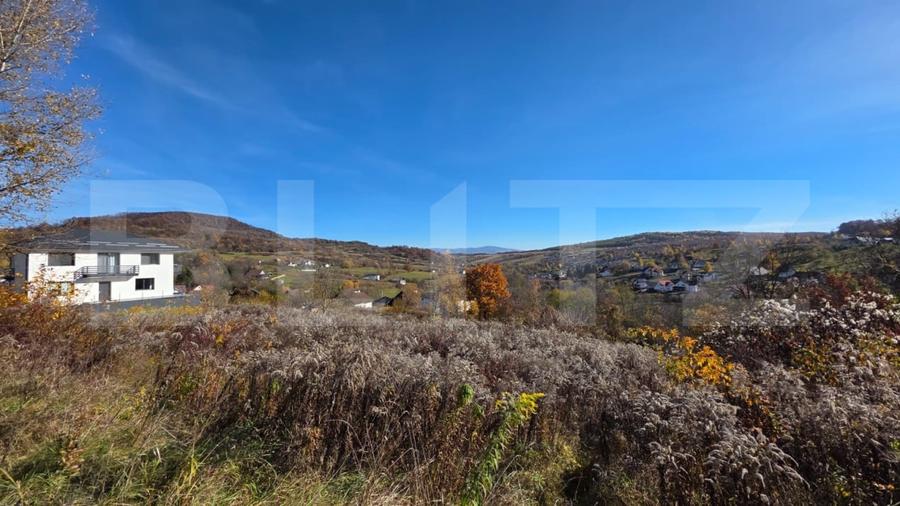 Teren Construcții intravilan de 1371 mp, în Exterior Sud