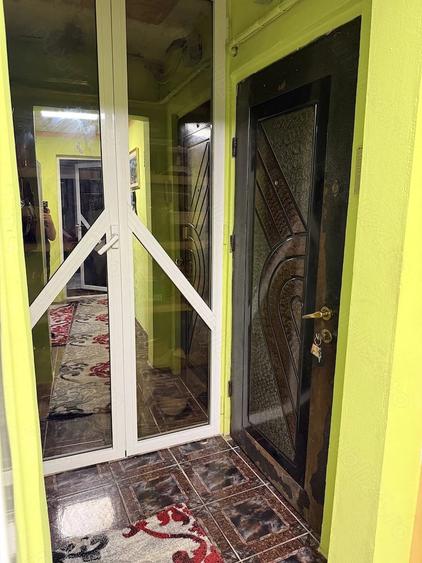 Apartament 2 camere, etaj 1, Micro 4 centrala proprie, balcon inchis, mobilat - Lugoj - 2