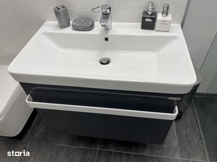Spațiu comercial, de 69 mp, în Central