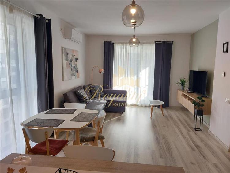 Apartament cu 2 camere decomandat în Lipovei
