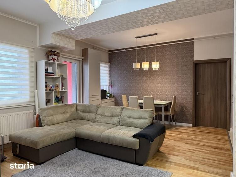 Apartament cu 3 camere în Calea Moldovei