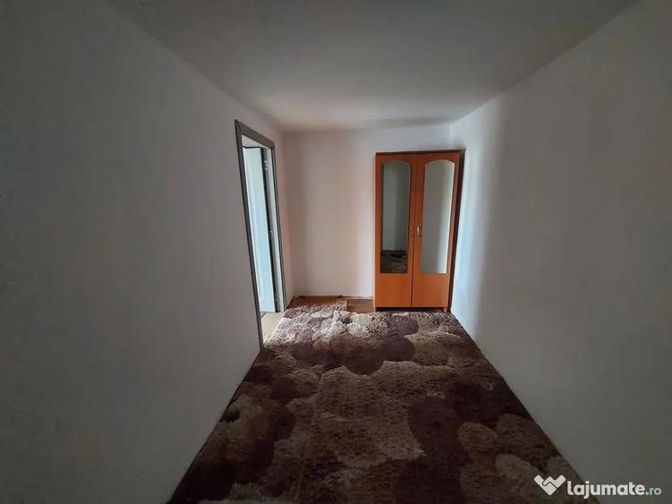 Casă cu 4 camere cu Teren 405 Mp în Bascov