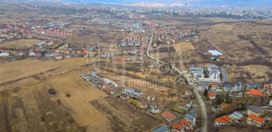 Teren Construcții intravilan de 1827 mp, în Borhanci