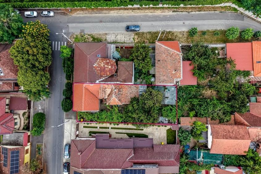 Casă cu Teren 370 Mp în Funcționarilor